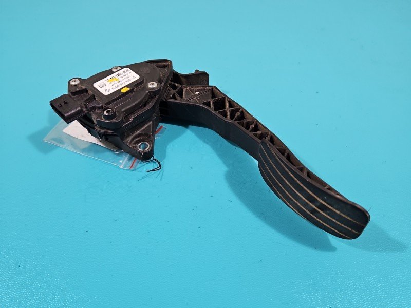 Pedał gazu potencjometr Renault Master III 10-24 8200672369-C, 6PV009978-01 2.3 dci (M9TG699)
