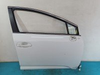 Drzwi przód prawe Toyota Avensis III T27 5d biały 040