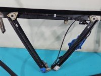 Podnośnik przód prawy Audi A4 B6 4d sedan