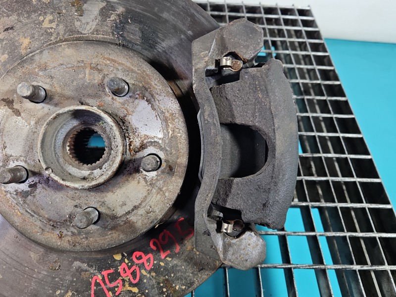 Zacisk przód prawy Ford Mondeo Mk3 1.8 16V