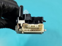 Przełącznik kierunkowskazów świateł Suzuki Swift Mk6 173744