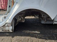 Błotnik tył lewy Jaguar XE X760 ćwiartka biały LRC NER polaris white