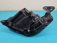 Reflektor prawy lampa przód Opel Corsa F EUROPA