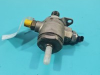 pompka Pompa paliwa AUDI A8 D4 4H 2.0 TFSI 06J127025G