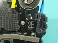 Zamek tył lewy Toyota Corolla E21 19- 2 pin / sedan