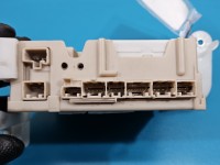 Skrzynka bezpieczników Toyota Aygo II 14-22 89221-0H030, 82730-0H040-A