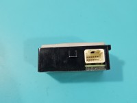 Przełącznik przełącznik SOS Renault Express 253B09089R