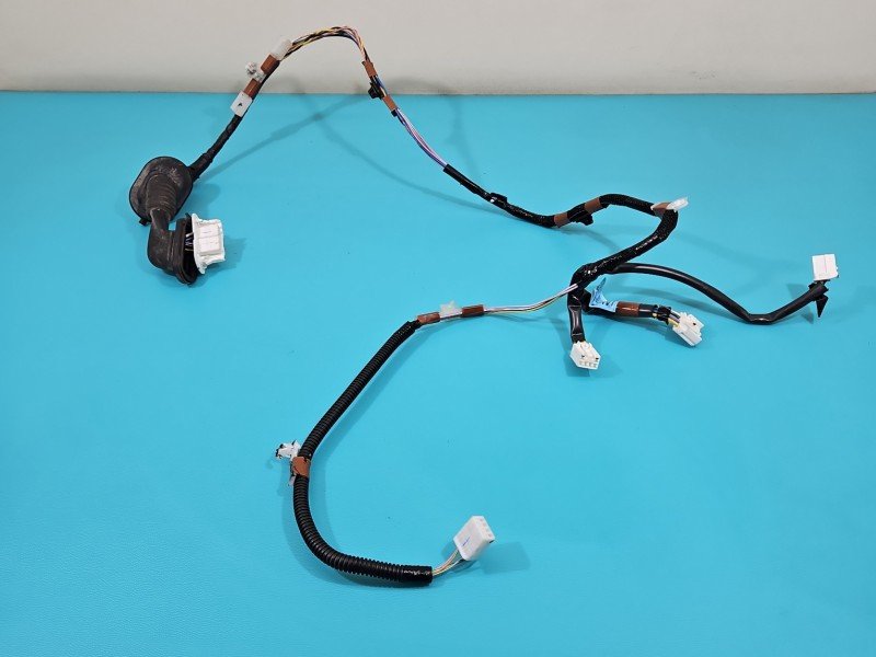 Instalacja Wiązka drzwi tył lewych Toyota Rav4 IV 82154-42041, 42041