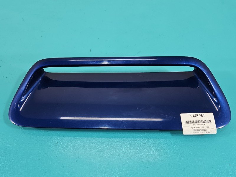 KIEROWNICA Wlot powietrza Toyota Rav4 II 00- 2.0 D4D KIEROWNICA Wlot powietrza Toyota Rav4 II 00- 2.0 D4D