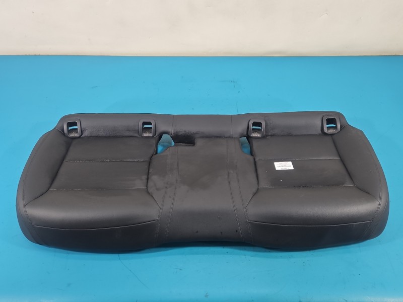 Kanapa tył fotel tylny Mercedes CLA C117 X117