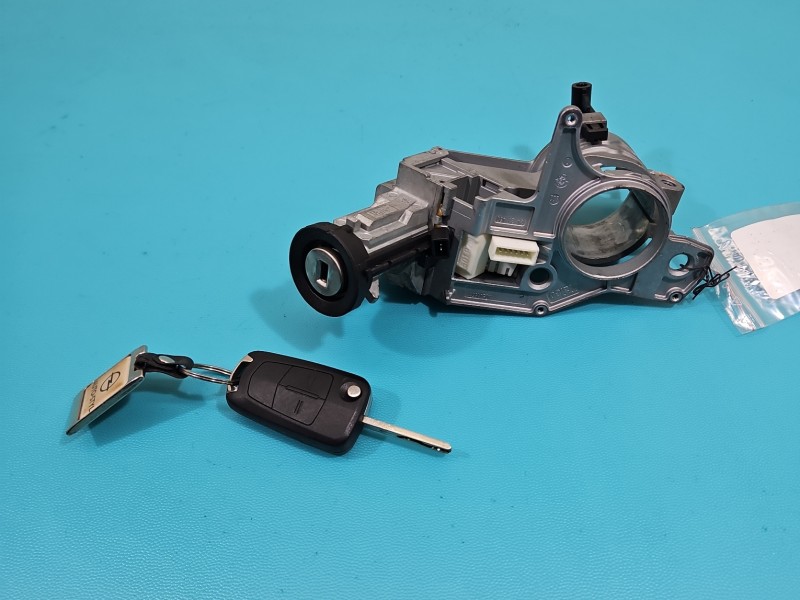 Stacyjka KLUCZYK WKŁADKA Opel Astra III H