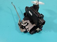 Zamek przód prawy 8E1837016C Audi A4 B6 EUROPA