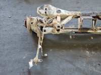 Tylna belka oś tył Volvo V40 II 12- 2.0 D3