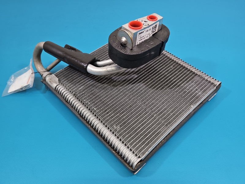 Nagrzewnica Vw Tiguan II 16- 5Q0816679B EUROPA