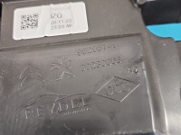 Osłona ZAŚLEPKA PLASTIK pod kierownice Toyota Proace City 9819881880