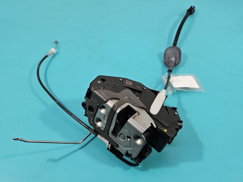 Zamek przód lewy Ford Fiesta Mk7 EUROPA 5pin, 8A6A-A21813-AD