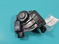 Zamek klapy tył Toyota Avensis III T27 kombi 3pin