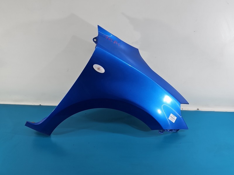 Błotnik przód prawy Suzuki Swift Mk8 ZWG