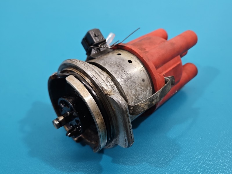 Aparat zapłonowy Opel Astra I F 0237521024 1.4 jedn