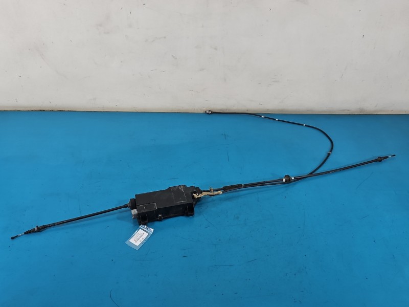 Hamulec ręczny elektryczny Mercedes W221 A2214302849