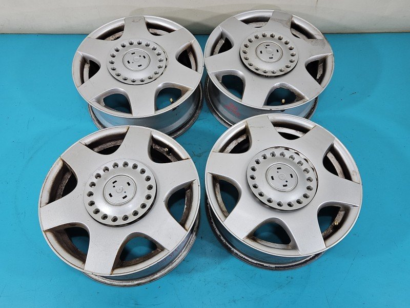 alufelgi felgi 16 komplet Vw New Beetle 98- alufelgi felgi 16 komplet Vw New Beetle 98-