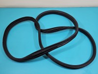 Uszczelka drzwi przód lewa Dacia Sandero III 20-