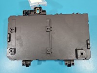 Skrzynka bezpieczników Opel Zafira B 13220831