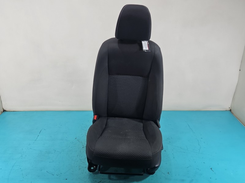Fotel lewy przód kierowcy Toyota Corolla E16 E18 13- 4d EUROPA