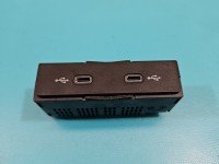 Gniazdo USB Seat Arona 575035736A