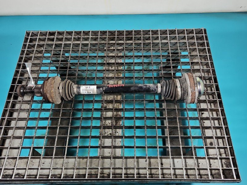 Półoś tył lewa Audi A7 4G 4.0 V8 TFSI (CEUC) automat Półoś tył lewa Audi A7 4G 4.0 V8 TFSI (CEUC) automat