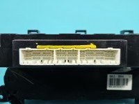 Konsola panel nawiewu Kia Carnival II 05-14 97250-4DXXX