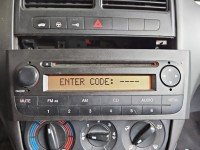 Radio fabryczne Fiat Grande Punto 735446970 radioodtwarzacz