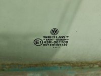 Szyba drzwi przód lewa Vw Transporter T5 HB