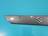 Blenda tył klapy Suzuki Sx4 S-Cross 13-21 ZQ6 C14 83941-61M3