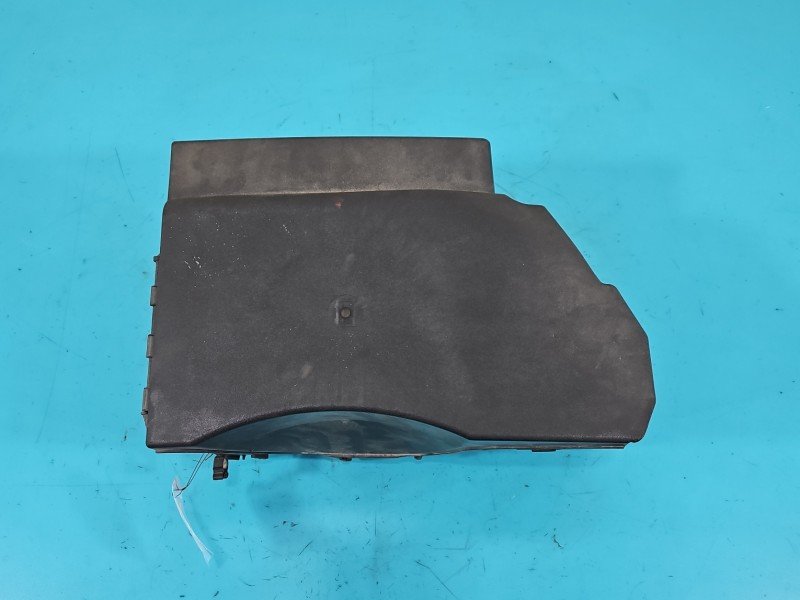 Obudowa akumulatora podstawa Opel Vectra C 24438485 2.0 T Obudowa akumulatora podstawa Opel Vectra C 24438485 2.0 T