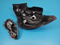 Lampa tył lewa Producent części: OPEL, zewnętrzna w błotnik, 5D Opel Corsa E HB EUROPA