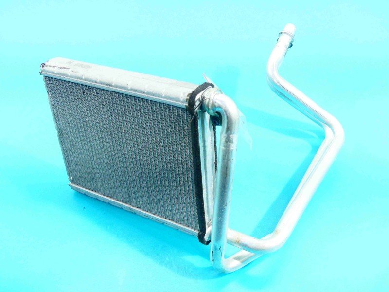 Nagrzewnica INFINITI QX30 H15 16-19 EUROPA