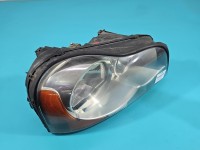 Reflektor prawy lampa przód Volvo XC90 I 02- EUROPA 89007592, 8620860
