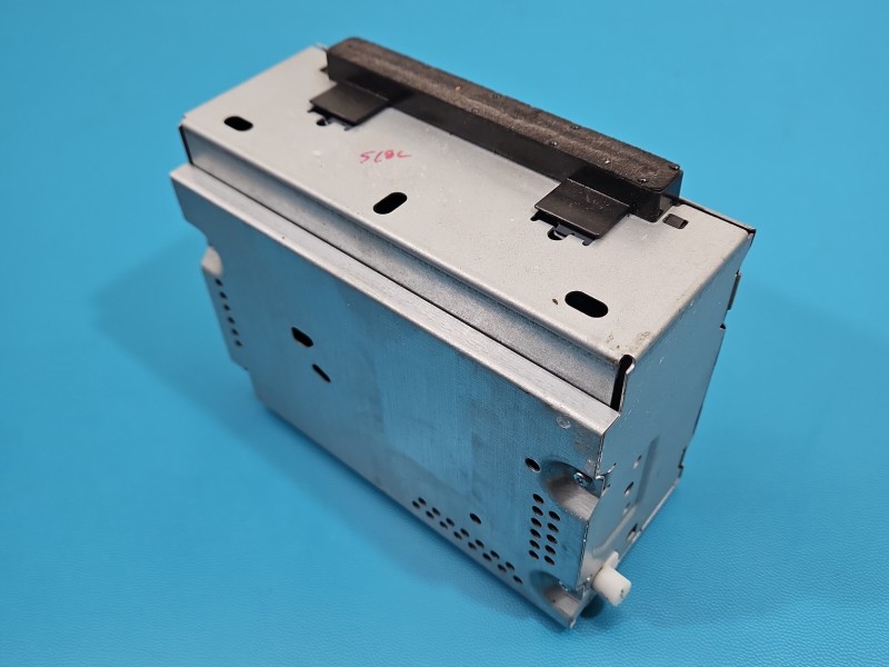 Radio fabryczne Ford Fiesta Mk7 radioodtwarzacz