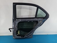 Drzwi tył prawe Mercedes W204 sedan 4d 792