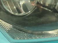 Reflektor prawy lampa przód Chrysler Pacifica EUROPA