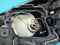 Reflektor prawy lampa przód Renault Megane III EUROPA 260100017R, 030124420200