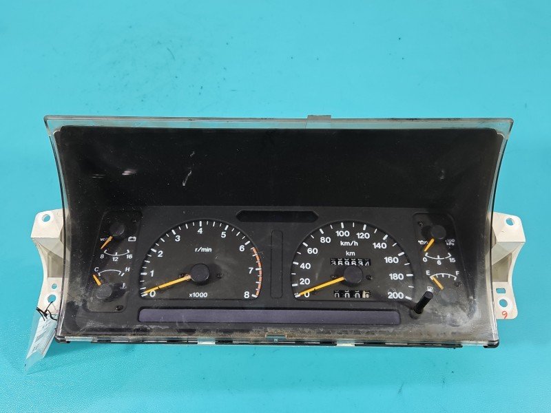 Licznik Opel Monterey 8971320941 3.2 24V EUROPA