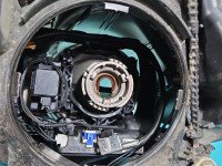 Reflektor prawy lampa przód Mercedes E C207 A207 EUROPA