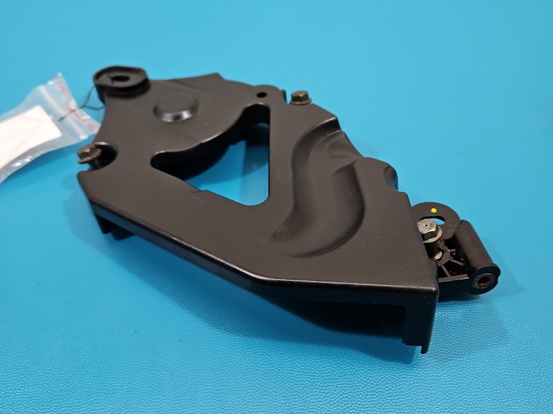 Mocowanie uchwyt Peugeot 3008 II