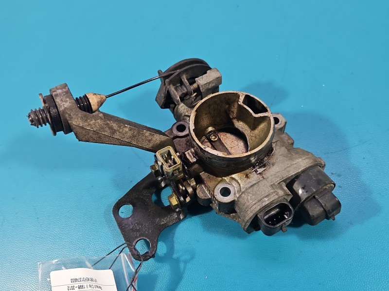 Przepustnica Renault Clio II 1.2 8V 873633