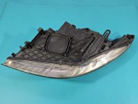 Reflektor prawy lampa przód Renault Megane III EUROPA 260100017R