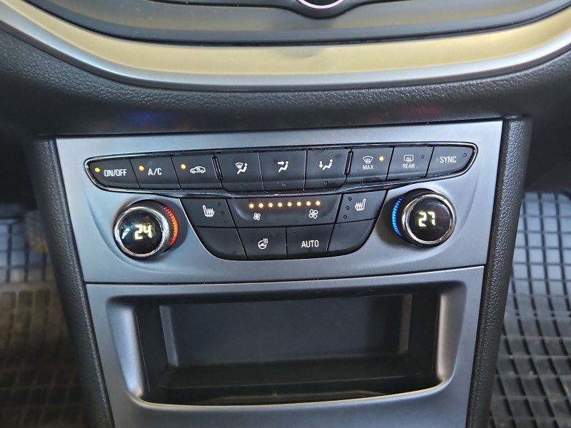 Konsola panel nawiewu Opel Astra V K 39158163