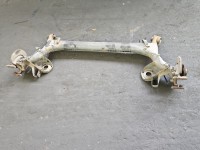 Tylna belka oś tył Skoda Fabia III 1.4 TDI