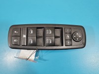 Przełącznik szyb Fiat Freemont 68139806AB Producent części: FIAT EU